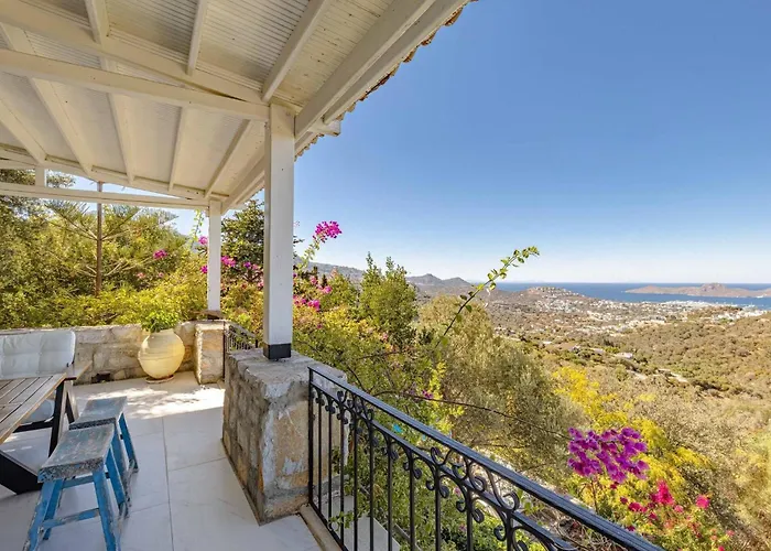 Luxurious In With Private Pool And Breathtaking Sea Views Villa
