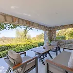 Luxurious In With Private Pool And Breathtaking Sea Views