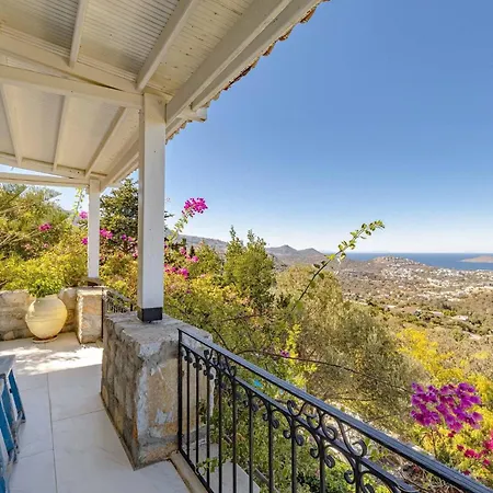 Luxurious In With Private Pool And Breathtaking Sea Views Villa